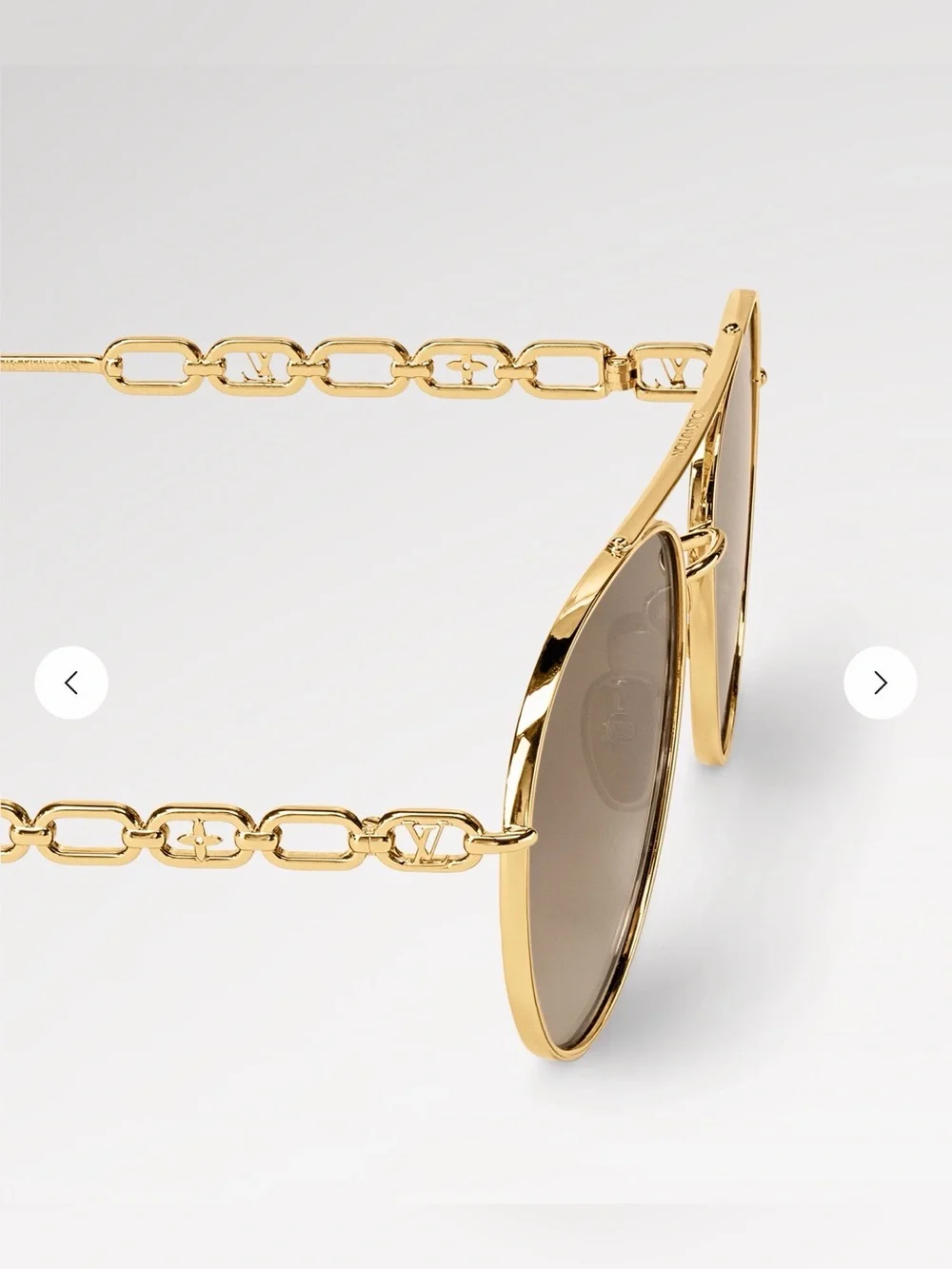 Louis Vuitton classic louis